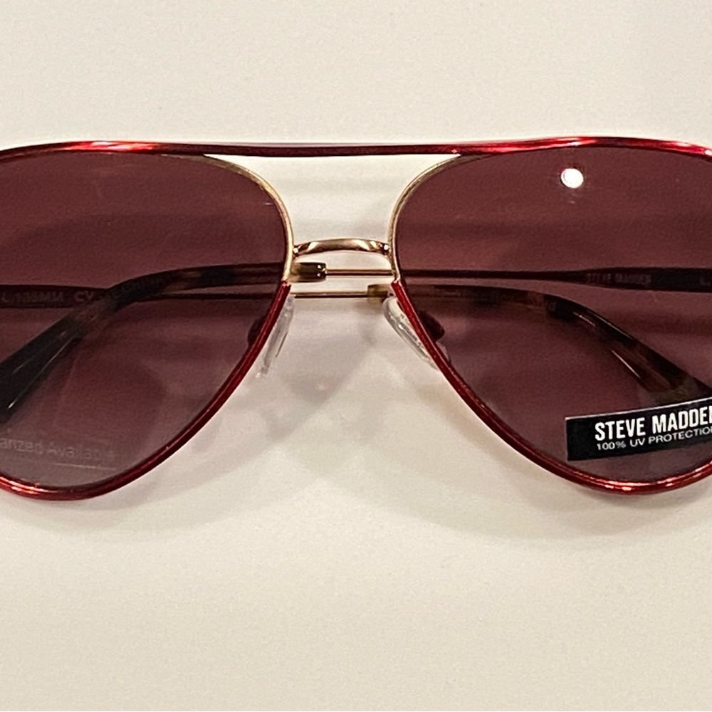 Steve Madden Breslin Wine Rose Gold 57/14/135 Sunglasses Frame with case